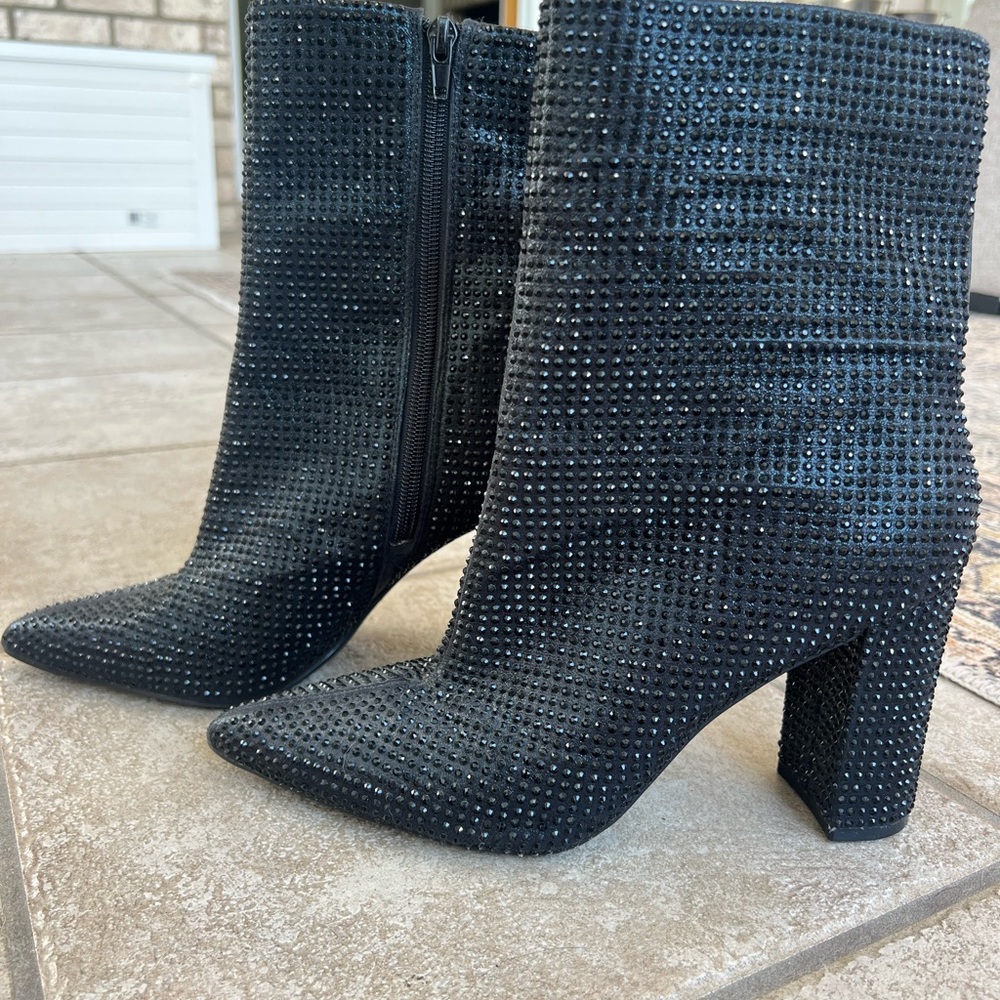 Mix No. 6 Black Heeled Boots with Chunky Heel